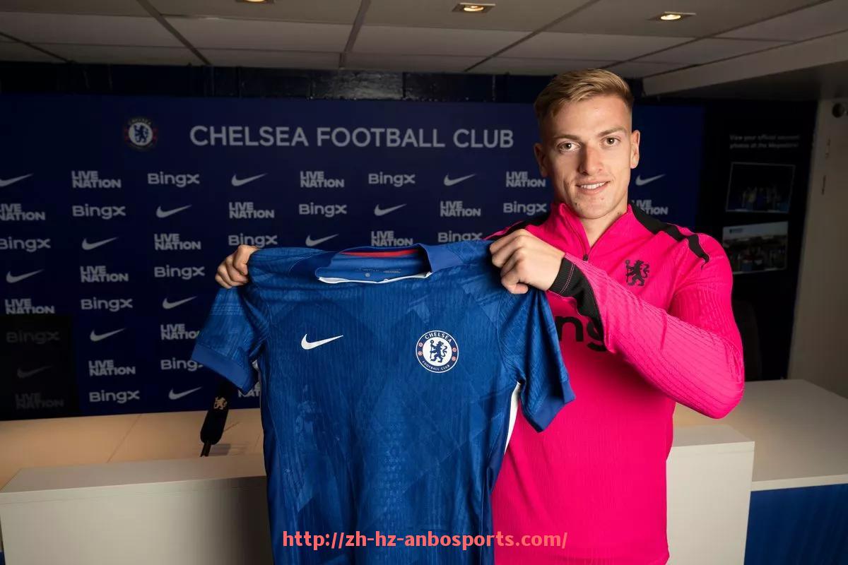 安博体育官网-法甲赛季赛事总结及关键比赛战术回顾