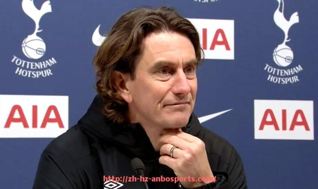 安博体育官网-法甲里昂历史上的重要转会事件与数据回顾