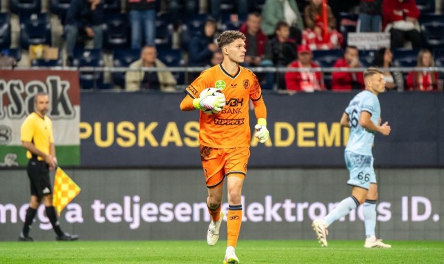 安博体育官网-世俱杯20岁以下球员出场次数排行展现年轻才俊的赛场成长路径