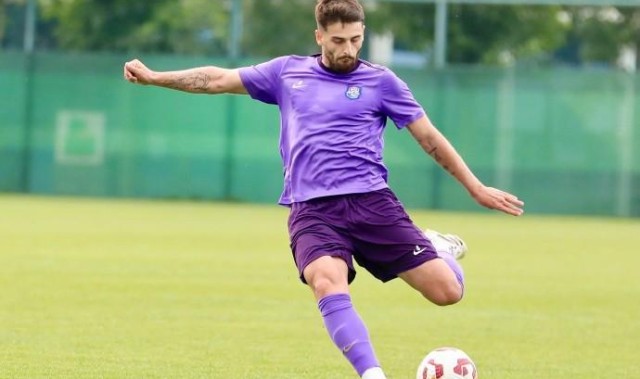 安博体育官网-AC米兰2009年欧冠夺冠全纪录及赛季亮点